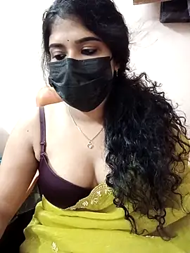 Snapshot of Sunitha28 chatting on May 3, 2026, 4:35 pm Sunitha28 online show from May 3, 2026, 4:35 pm