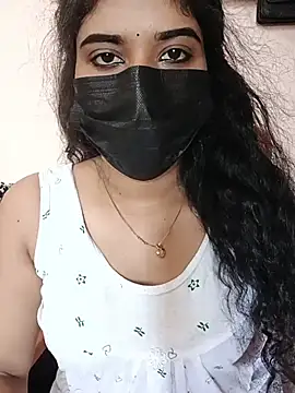Snapshot of Sunitha28 chatting on May 31, 2026, 6:42 am Sunitha28 online show from May 31, 2026, 6:42 am