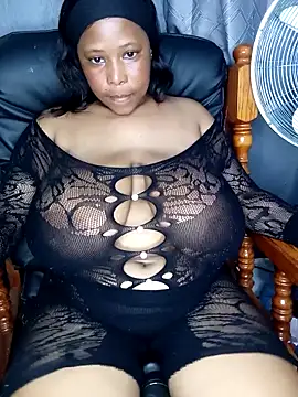 mimi passion24 online show from March 21, 2026, 6:18 am