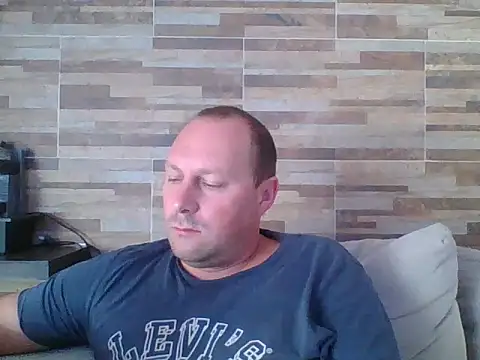 lustonfan online show from March 19, 2026, 11:36 am