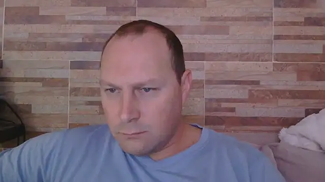 Snapshot of lustonfan chatting on May 28, 2026, 12:35 pm lustonfan online show from May 28, 2026, 12:35 pm