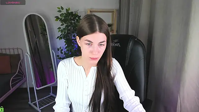 LunaRossaa online show from March 24, 2026, 11:54 pm