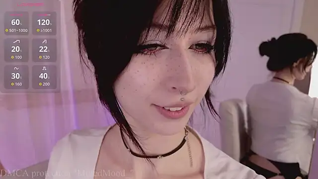 Snapshot of MutedMood_ chatting on May 28, 2026, 12:46 pm MutedMood online show from May 28, 2026, 12:46 pm