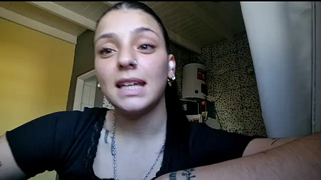 MargeretShala online show from March 9, 2026, 7:40 pm