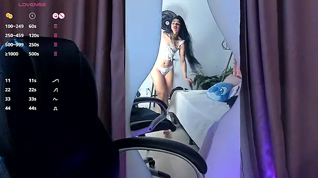 Snapshot of mia__star1 chatting on May 23, 2026, 1:37 pm mia star1 online show from May 23, 2026, 1:37 pm