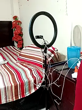 Snapshot of Lok_Sex chatting on June 13, 2026, 1:20 pm Lok Sex online show from June 13, 2026, 1:20 pm
