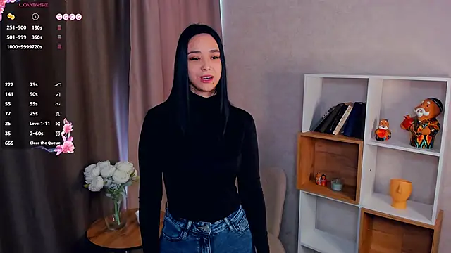 XeniaRoehl online show from March 5, 2026, 7:15 am