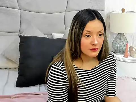 CynthiaMore online show from March 30, 2026, 3:35 pm