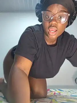 YourLiaa  online show from March 30, 2026, 5:30 am