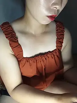 Snapshot of Fiona_2026 chatting on June 19, 2026, 1:32 am Fiona 2026 online show from June 19, 2026, 1:32 am