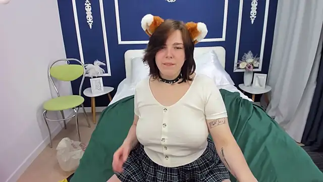 DanielaHot4u online show from April 4, 2026, 6:44 am