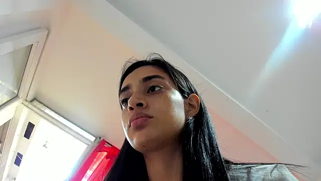 leilani X online show from May 6, 2026, 3:17 pm