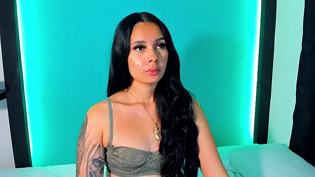 Emma AH online show from June 10, 2026, 2:05 pm