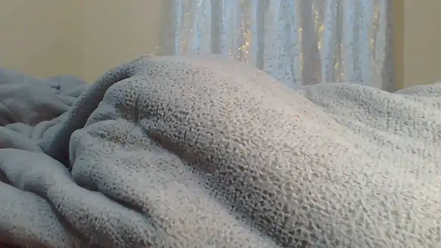 Snapshot of ndivhuwomuleya chatting on June 10, 2026, 2:01 am ndivhuwomuleya online show from June 10, 2026, 2:01 am
