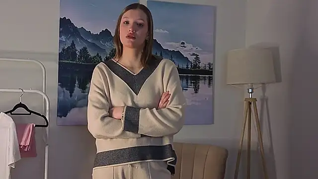 LeonorQuintana online show from March 7, 2026, 4:31 am