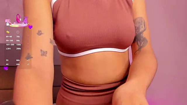 mia h  online show from April 15, 2026, 12:23 pm