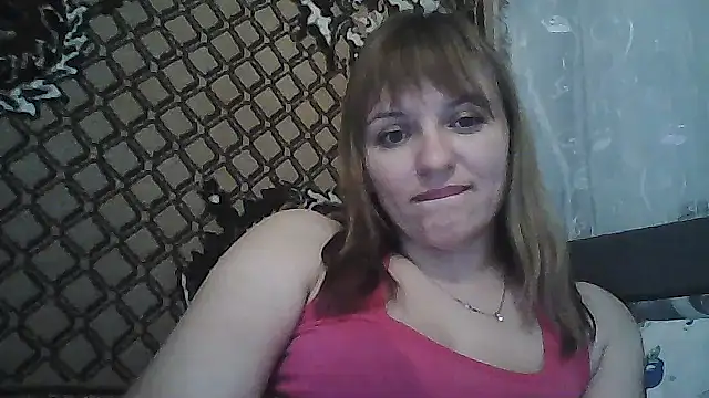 Snapshot of lovely_angel_baby chatting on April 8, 2026, 6:41 pm lovely angel baby online show from April 8, 2026, 6:41 pm