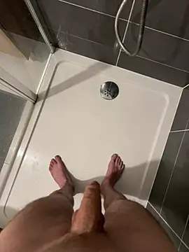 bzbb26 online show from April 24, 2026, 5:48 pm