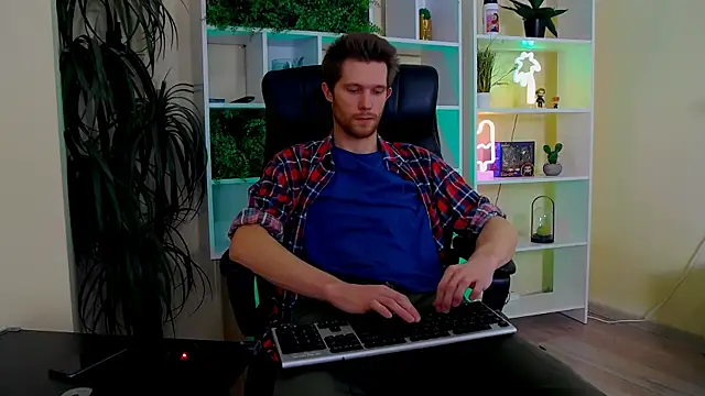 Snapshot of Eddie_Baker chatting on March 13, 2026, 10:16 pm Eddie Baker online show from March 13, 2026, 10:16 pm