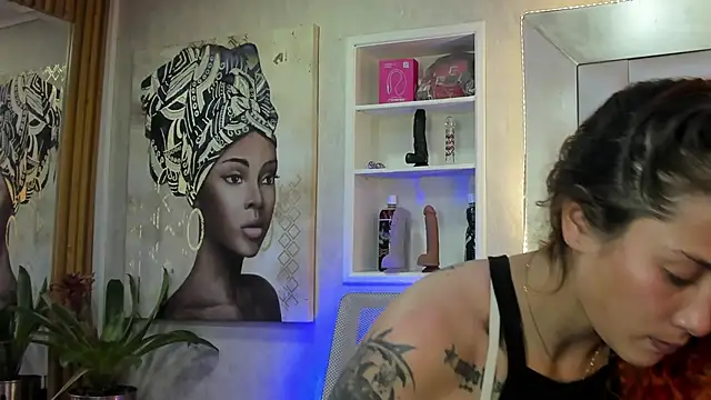 Snapshot of ZoeTaylorl chatting on May 6, 2026, 2:44 pm ZoeTaylorl online show from May 6, 2026, 2:44 pm