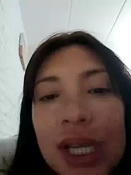 Marianaxc online show from March 6, 2026, 4:14 pm