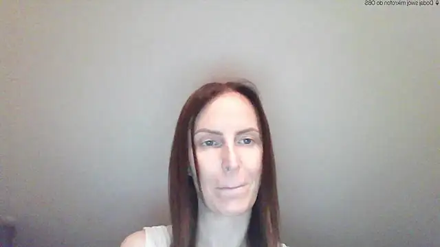 Snapshot of AnnaTight chatting on April 24, 2026, 8:33 pm AnnaTight online show from April 24, 2026, 8:33 pm