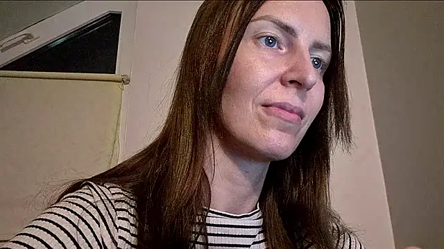 Snapshot of AnnaTight chatting on April 29, 2026, 7:53 pm AnnaTight online show from April 29, 2026, 7:53 pm