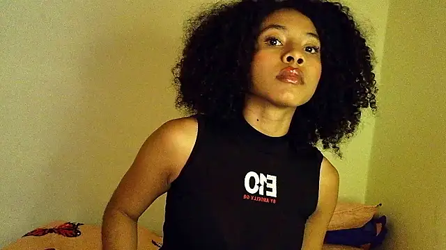 Larita curly online show from March 27, 2026, 8:30 pm