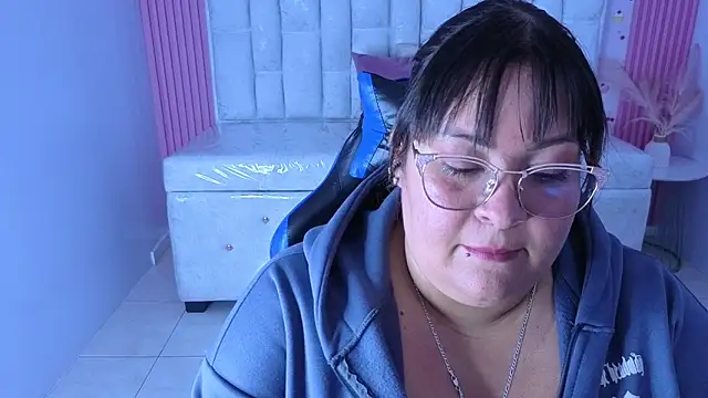 Astrid1 s online show from March 12, 2026, 3:12 am