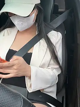 Rinn99 online show from April 17, 2026, 2:36 am