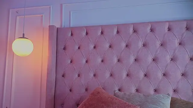 Tamara Ferrer online show from April 14, 2026, 10:43 am