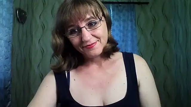 Snapshot of Alisaprice077 chatting on June 21, 2026, 6:38 am Alisaprice077 online show from June 21, 2026, 6:38 am