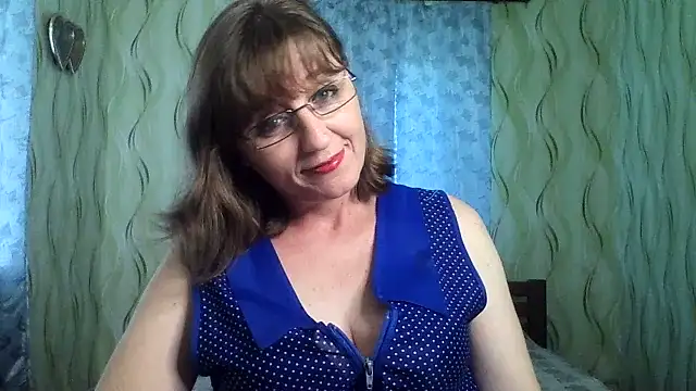 Snapshot of Alisaprice077 chatting on July 1, 2026, 9:33 am Alisaprice077 online show from July 1, 2026, 9:33 am