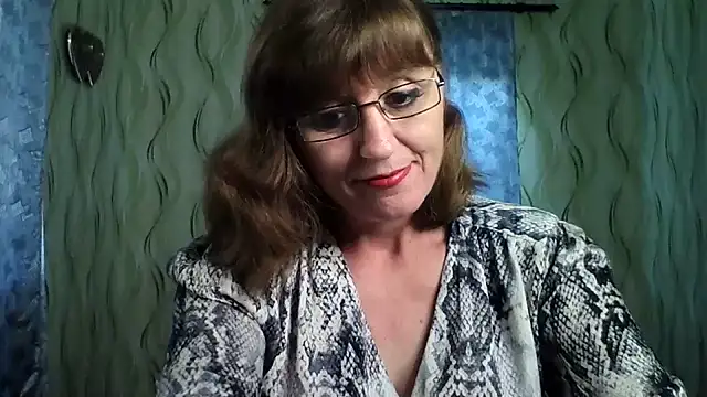 Snapshot of Alisaprice077 chatting on July 6, 2026, 3:25 pm Alisaprice077 online show from July 6, 2026, 3:25 pm