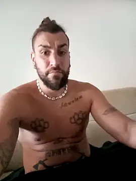 Jjkkhjfeuo online show from March 25, 2026, 4:13 pm