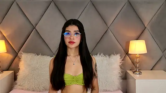 Snapshot of OliviaDiaz chatting on June 29, 2026, 8:09 pm OliviaDiaz online show from June 29, 2026, 8:09 pm