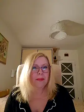 JanieLight53 online show from March 24, 2026, 4:56 pm