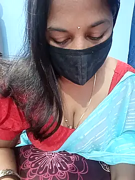 Snapshot of jothika45 chatting on July 3, 2026, 11:05 am jothika45 online show from July 3, 2026, 11:05 am