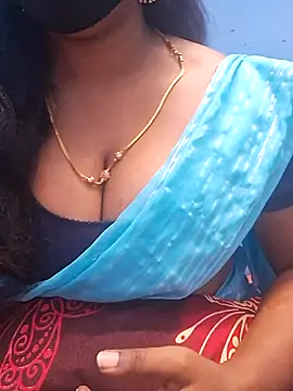 Snapshot of jothika45 chatting on July 28, 2026, 7:04 pm jothika45 online show from July 28, 2026, 7:04 pm