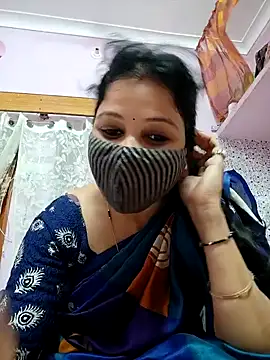 Snapshot of Rani_Mukherjee7676 chatting on April 15, 2026, 6:53 am Rani Mukherjee7676 online show from April 15, 2026, 6:53 am