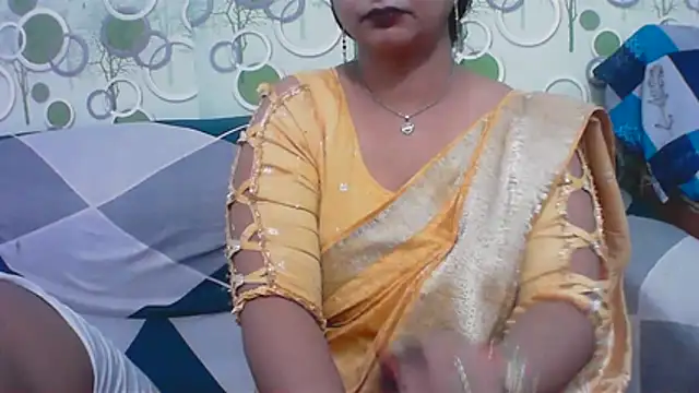 Snapshot of hard_to_do__ chatting on July 12, 2026, 5:48 pm hard to do online show from July 12, 2026, 5:48 pm