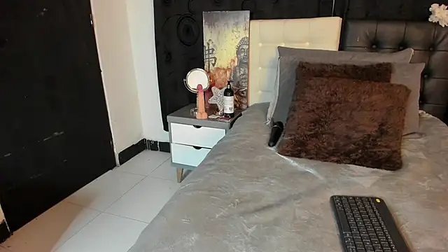 Snapshot of Vicky_Angeel chatting on April 29, 2026, 2:10 pm Vicky Angeel online show from April 29, 2026, 2:10 pm