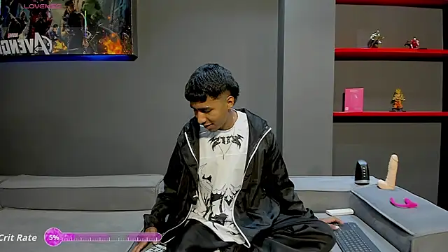 Ender h0tt online show from April 22, 2026, 1:56 pm