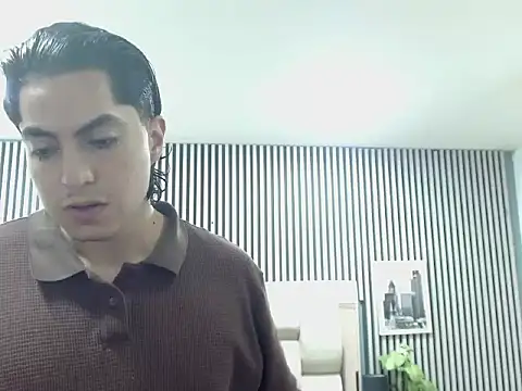 Alex Wolft online show from April 17, 2026, 12:19 pm