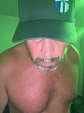 Snapshot of LutealCarping chatting on August 10, 2026, 3:43 am LutealCarping online show from August 10, 2026, 3:43 am