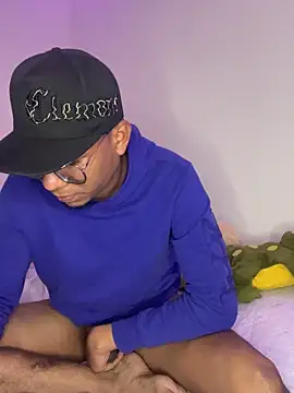 boyctg9797 online show from March 12, 2026, 1:01 am