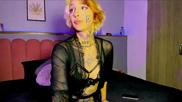MidnightSinners online show from June 3, 2026, 10:59 pm