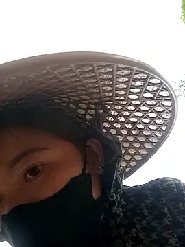 Bling-pusy online show from March 28, 2026, 10:15 am