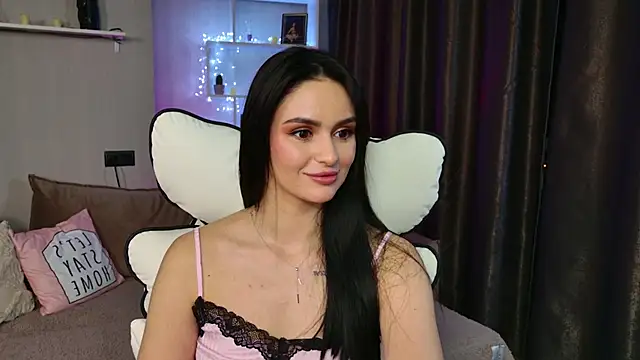 Snapshot of MilaaSweety chatting on May 15, 2026, 8:16 pm MilaaSweety online show from May 15, 2026, 8:16 pm