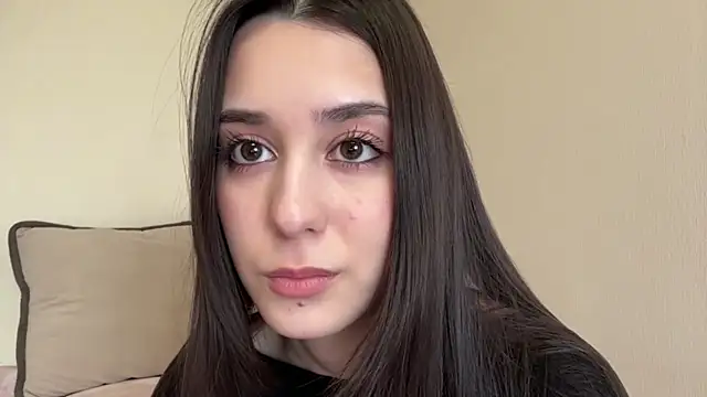 AdeleVelvet online show from March 26, 2026, 10:10 am